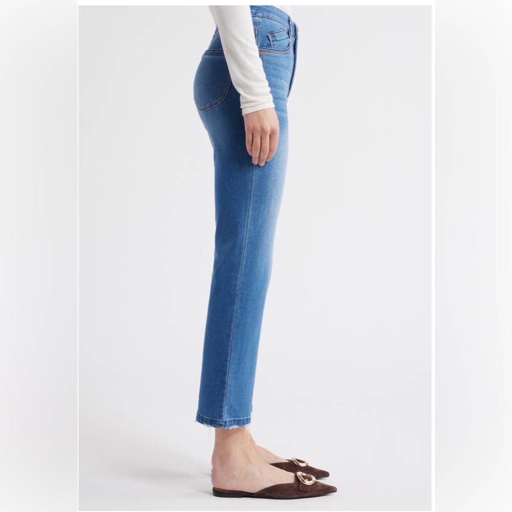 Wit & Wisdom Bennett Skyrise Barely Bootcut Jeans - Picture 3 of 7